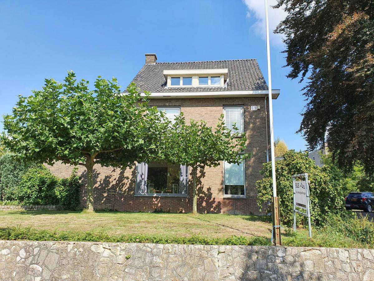 Bed and Breakfast De Limburgse Bergen Берґ-ен-Терблейт Екстер'єр фото